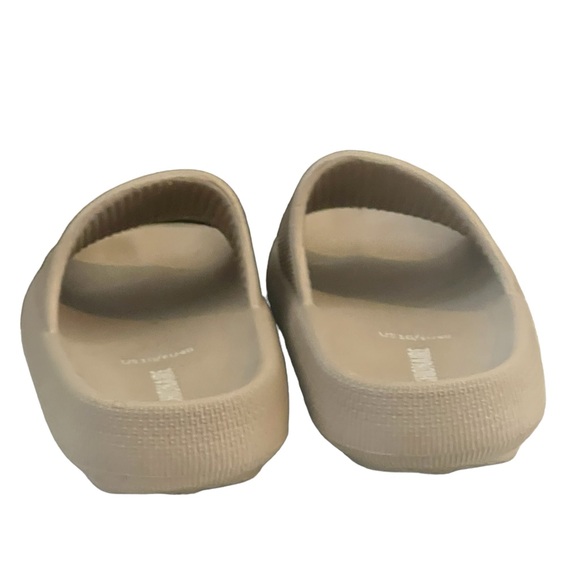 Cushionaire Feather Cloud Slide Sandals - Picture 8 of 11